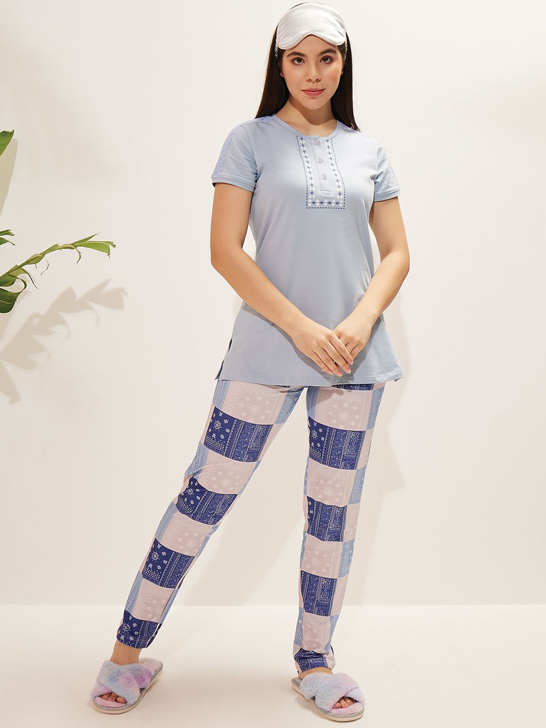 

Sweet Dreams Women Pure Cotton Geometric Printed Night suit, Blue