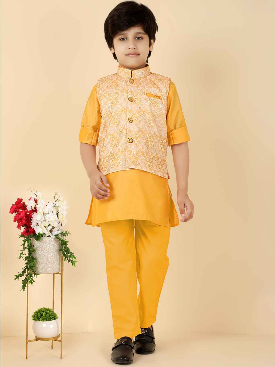 

Lagorii Boys Straight Pure Silk Kurta with Trousers, Yellow