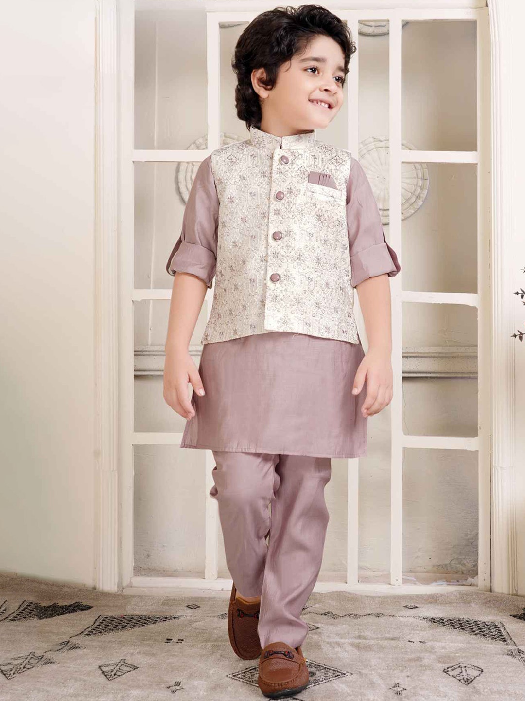 

Lagorii Boys Thread Work Pure Silk Straight Kurta with Trousers & Nehru Jacket, Pink