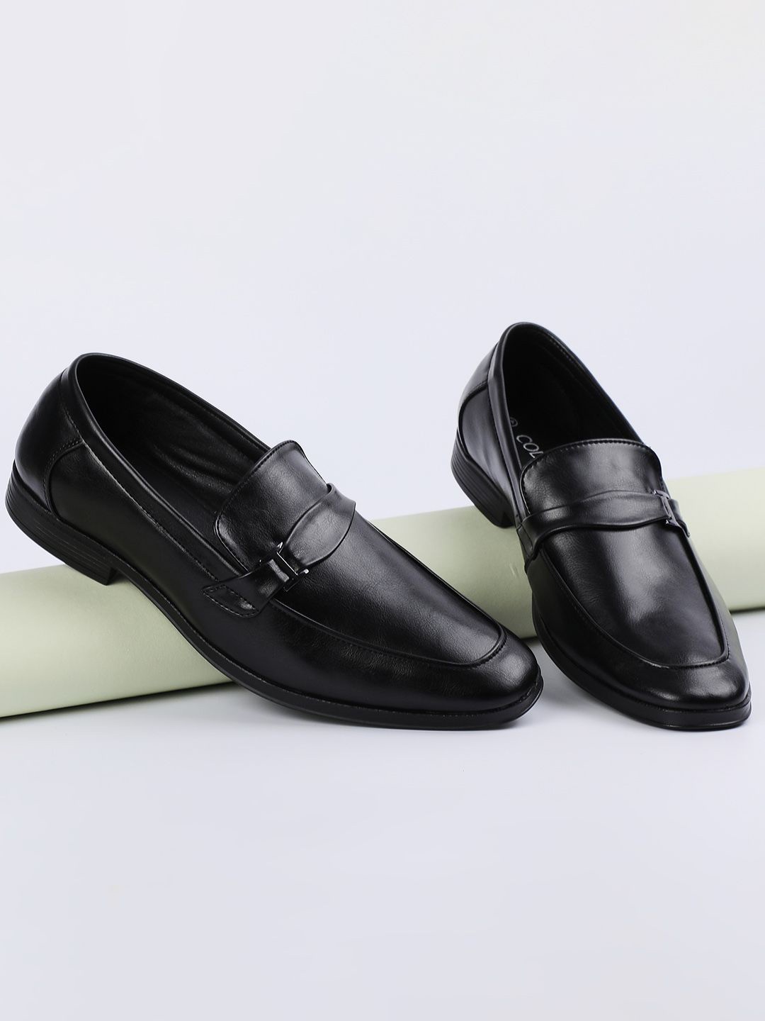 

CODE by Lifestyle Men Synthetic Loafers, Black