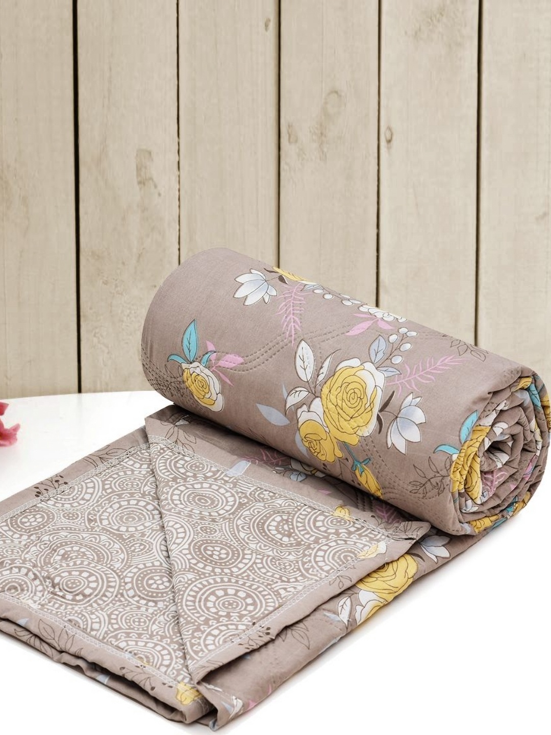 

RRC Yellow Floral Microfiber AC Room 150 GSM Single Bed Dohar