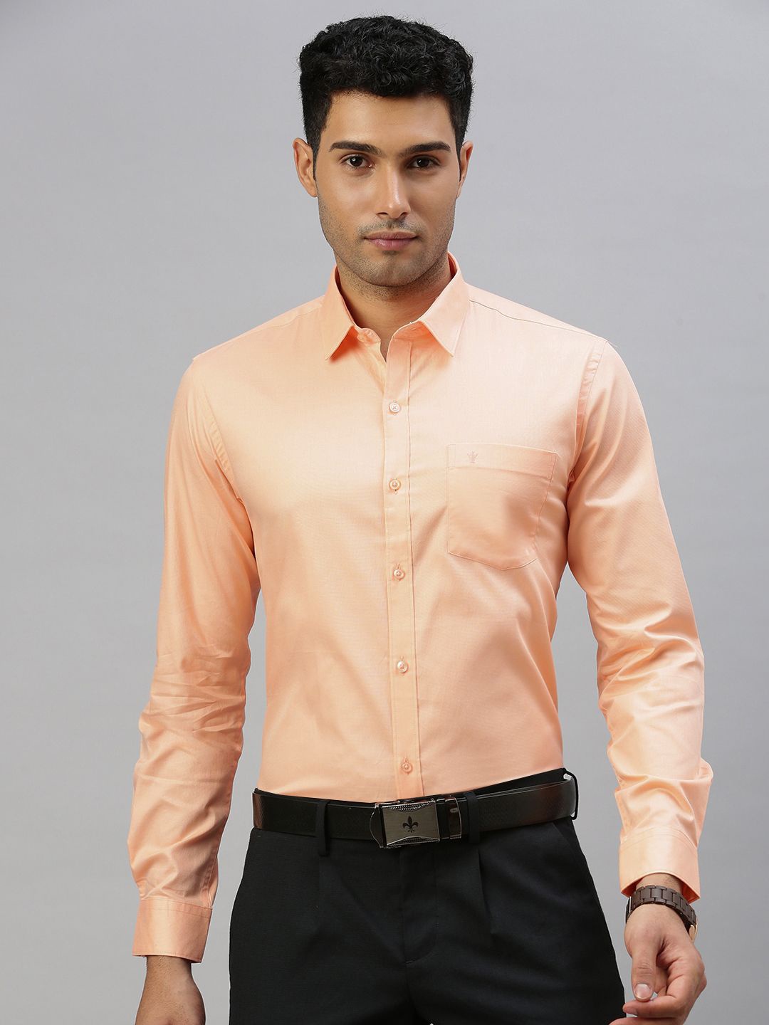 

Ramraj Spread Collar Solid Formal Shirt, Orange