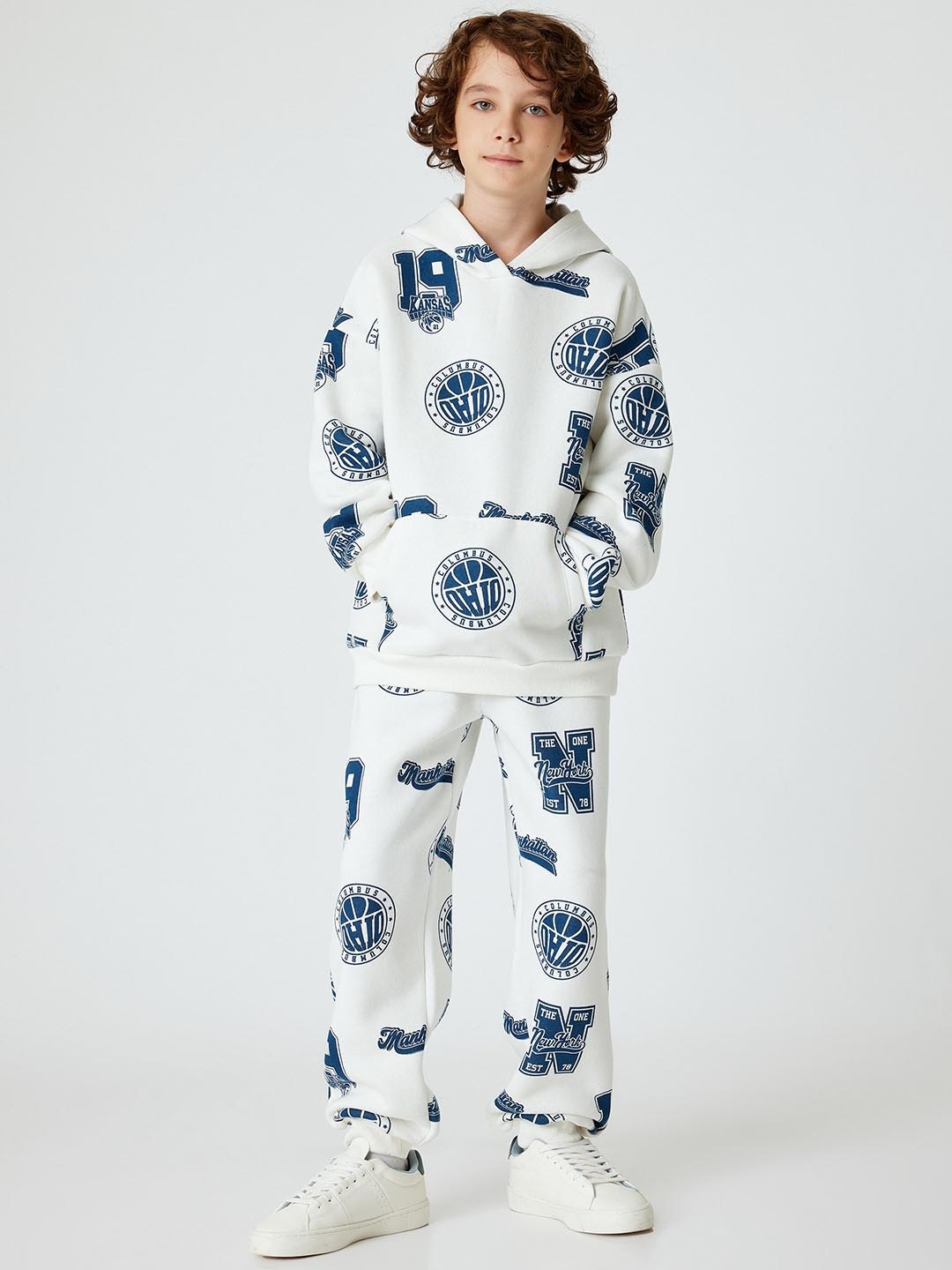 

Koton Boys Printed Cotton Mid Rise Joggers, White