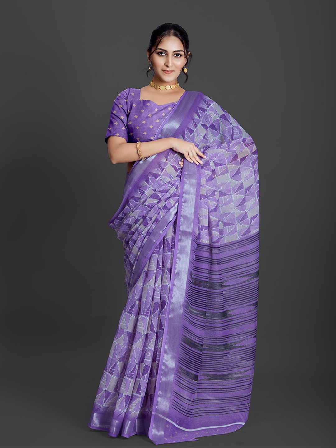 

NIRMAL CREATION Geometric Printed Zari Saree, Lavender