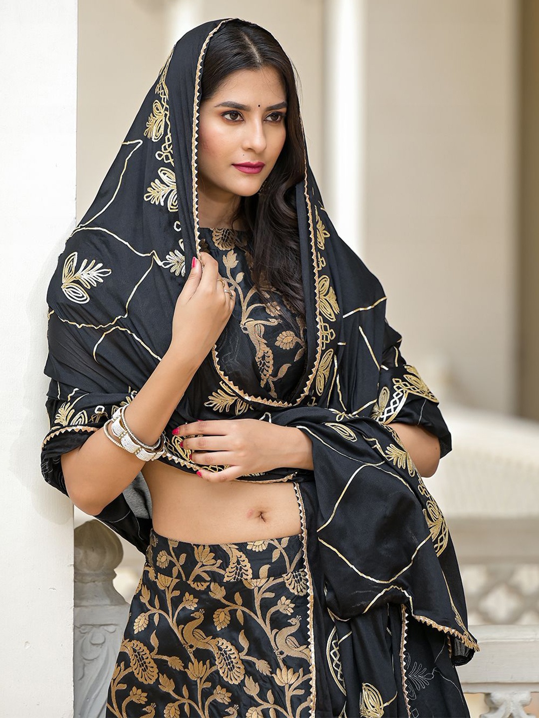 

AKS Couture Embellished Foil Print Ready to Wear Lehenga & Blouse With Dupatta, Black