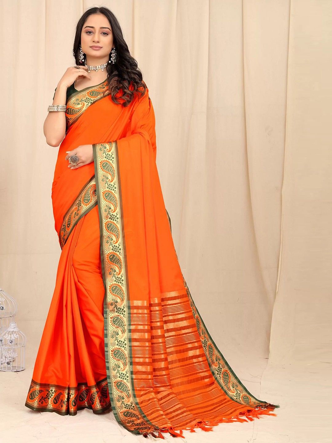 

JULEE Zari Silk Saree, Orange