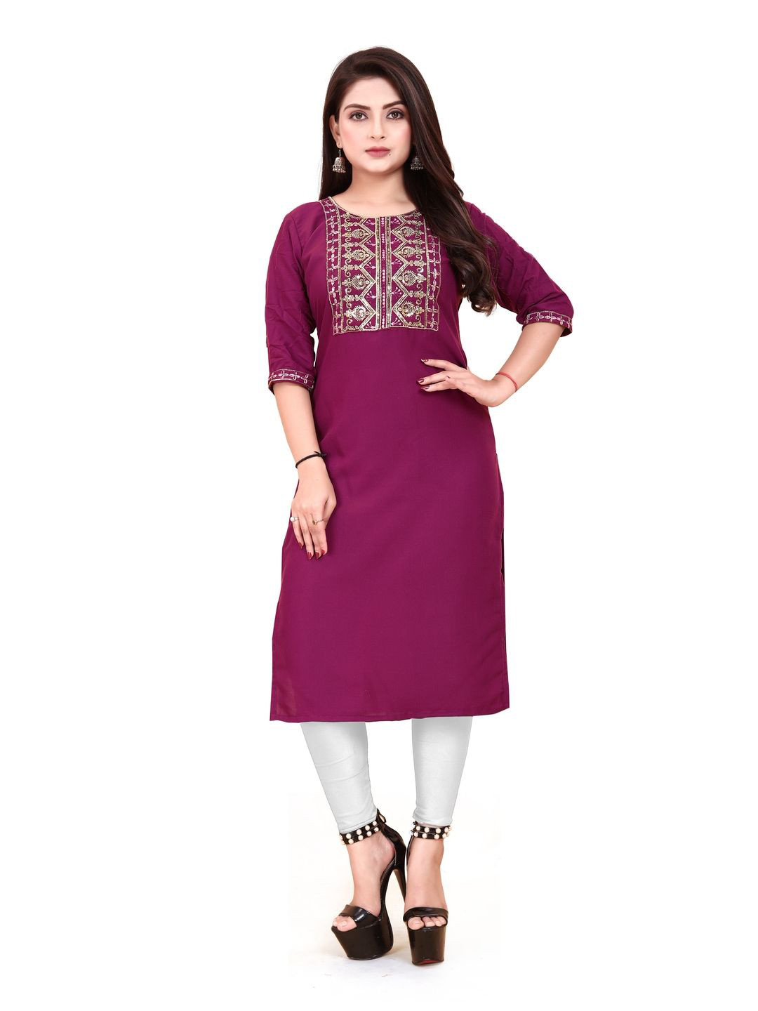 

AKK ENTERPRISE Women Embellished Yoke Design Kurta, Purple