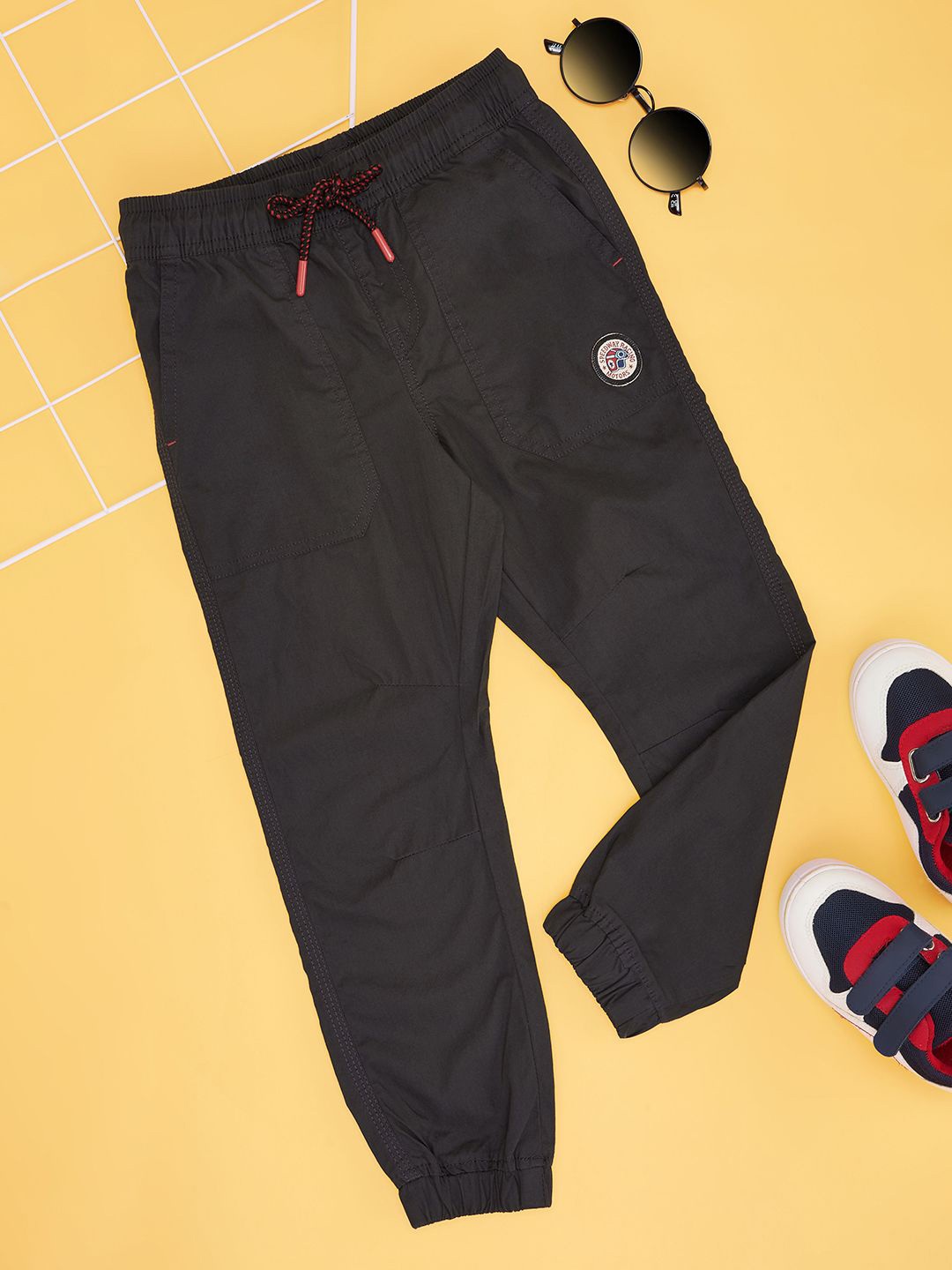 

Pantaloons Junior Boys Joggers Trousers, Brown