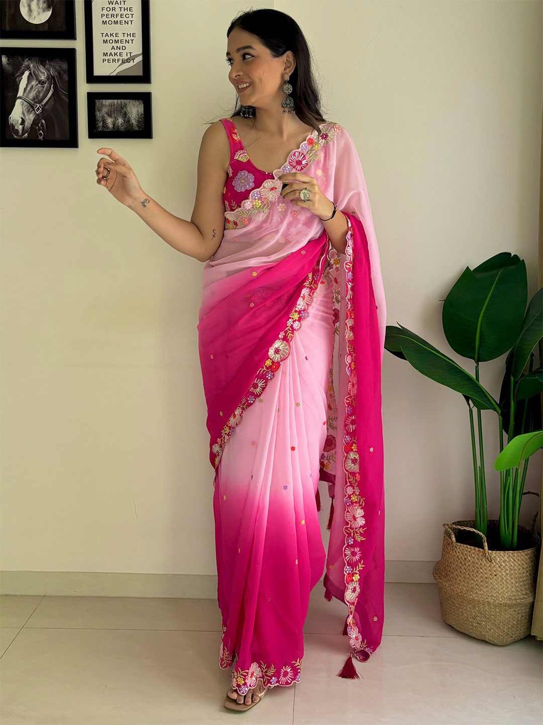 

APNISHA Ombre Embroidered Pure Georgette Saree, Pink