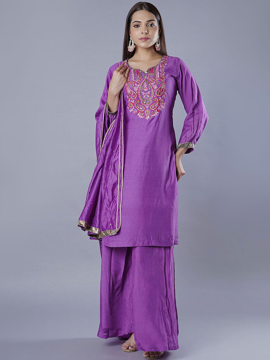 

Utsav Fashion Women Floral Regular Sequinned Kurta with Palazzos & With Dupatta, Purple