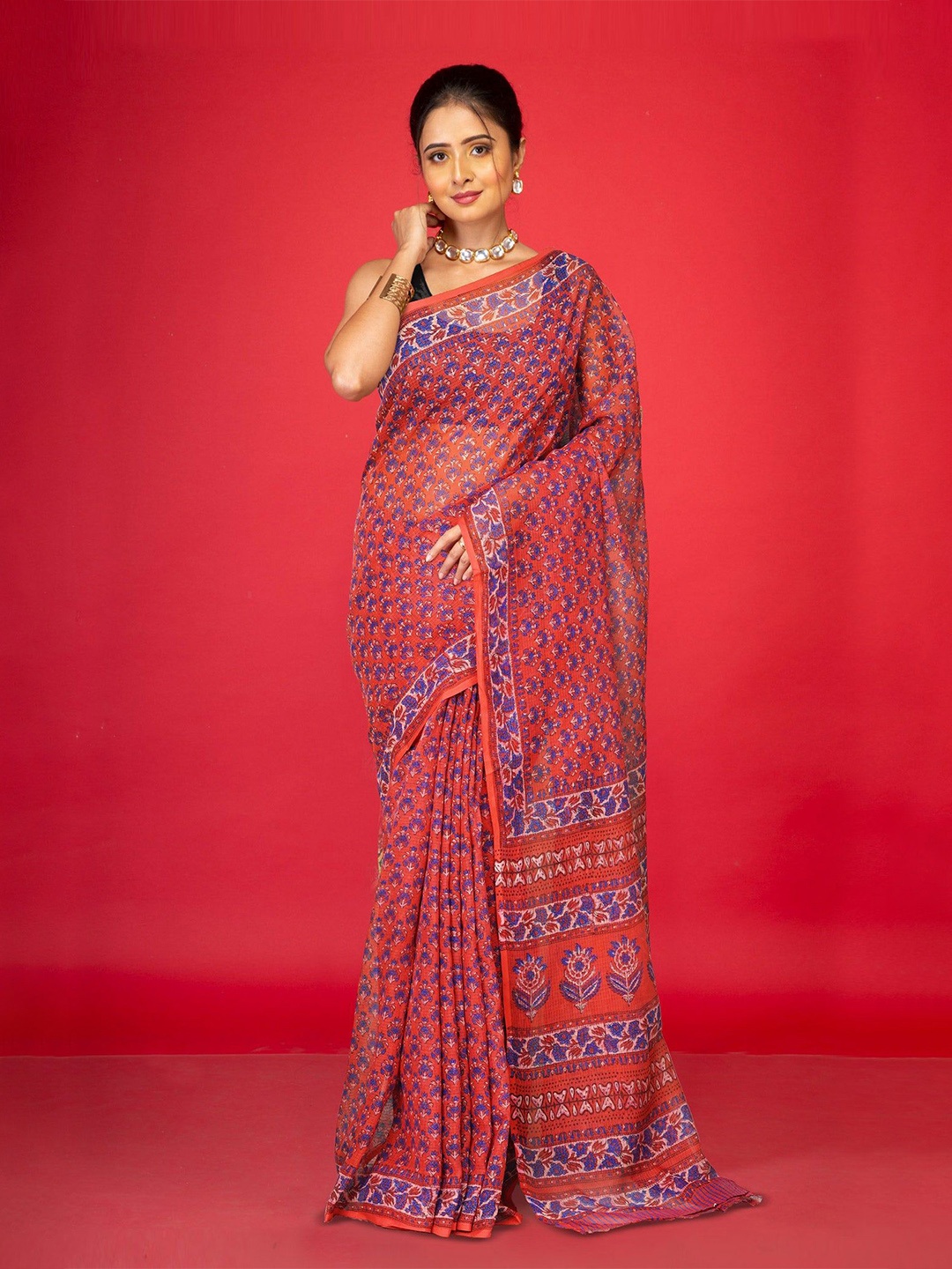 

Unnati Silks Ethnic Motifs Printed Net Handloom Kota Saree, Red