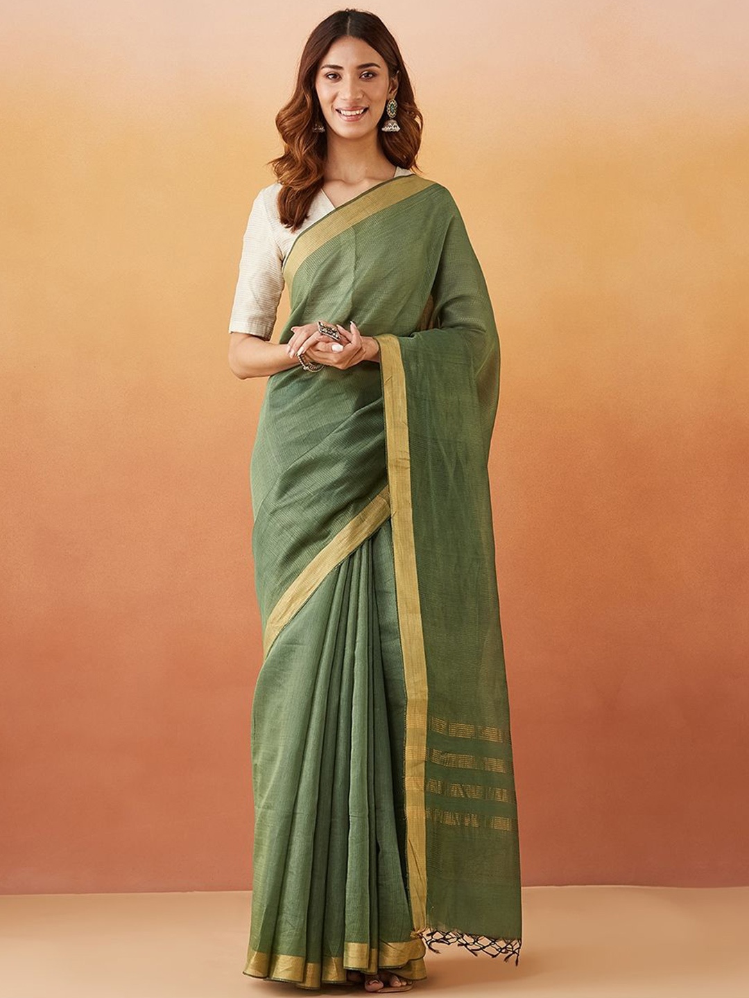 

Fabindia Woven Design Zari Saree, Green