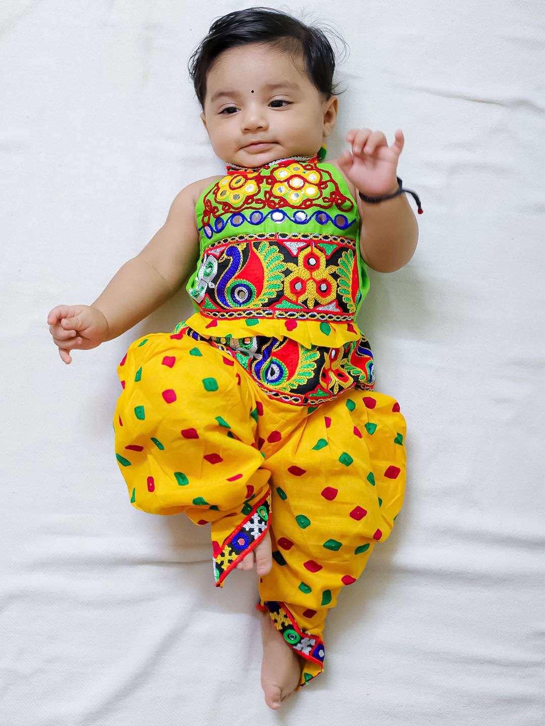 

BownBee Girls Pure Cotton Halter Neck Top with Dhoti Pants, Green