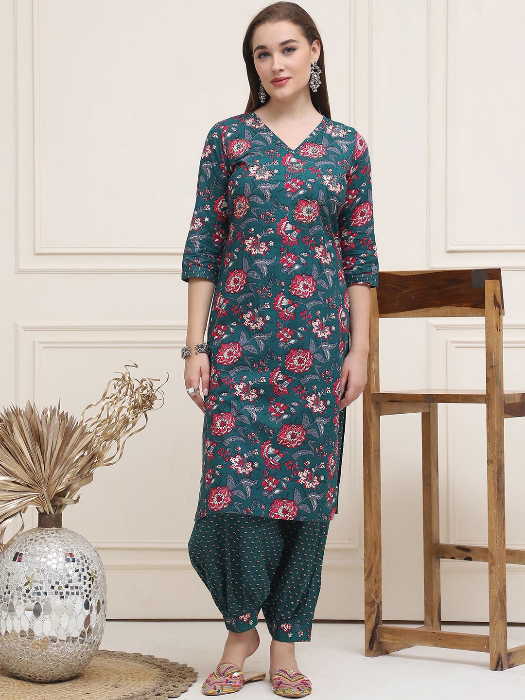 

Frempy Women Kurta with Patiala set, Green