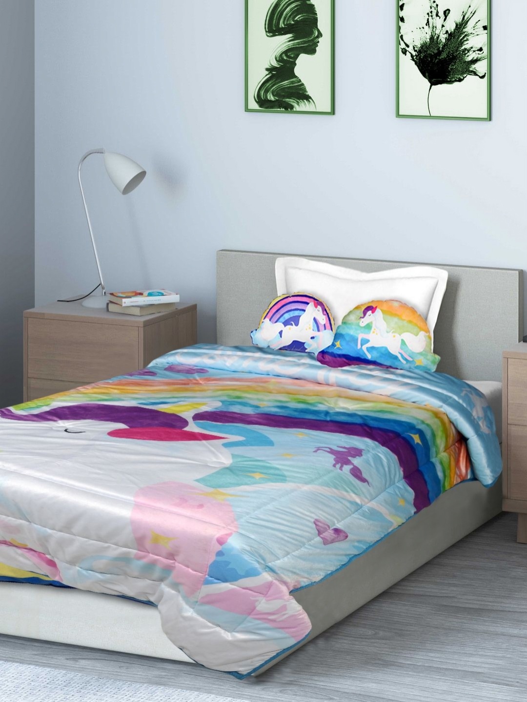 

Saral Home Turquoise Blue & White Printed Velvet Single Bed Quilt With 2 Cushion