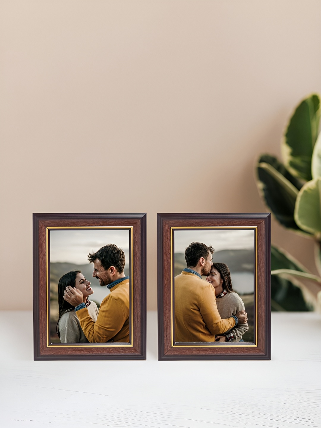 

Golden Peacock Brown 2 Pieces Rectangular Table-Top Photo Frames