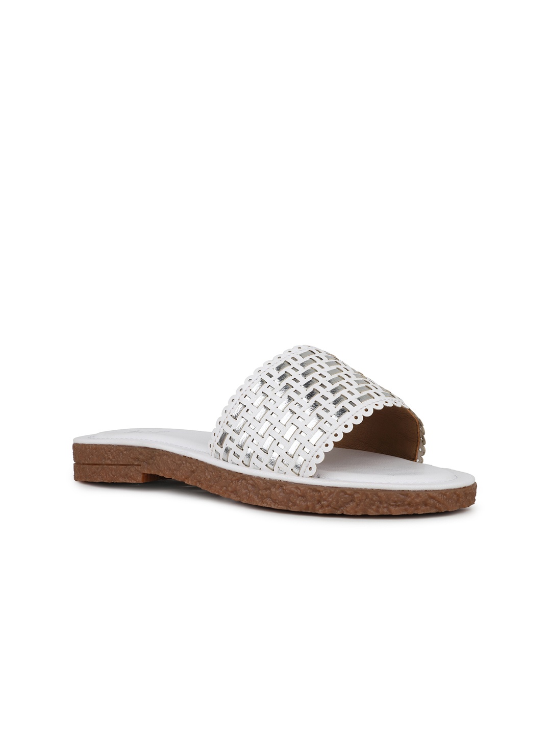 

Inc 5 Women Textured Open Toe Flats, Silver