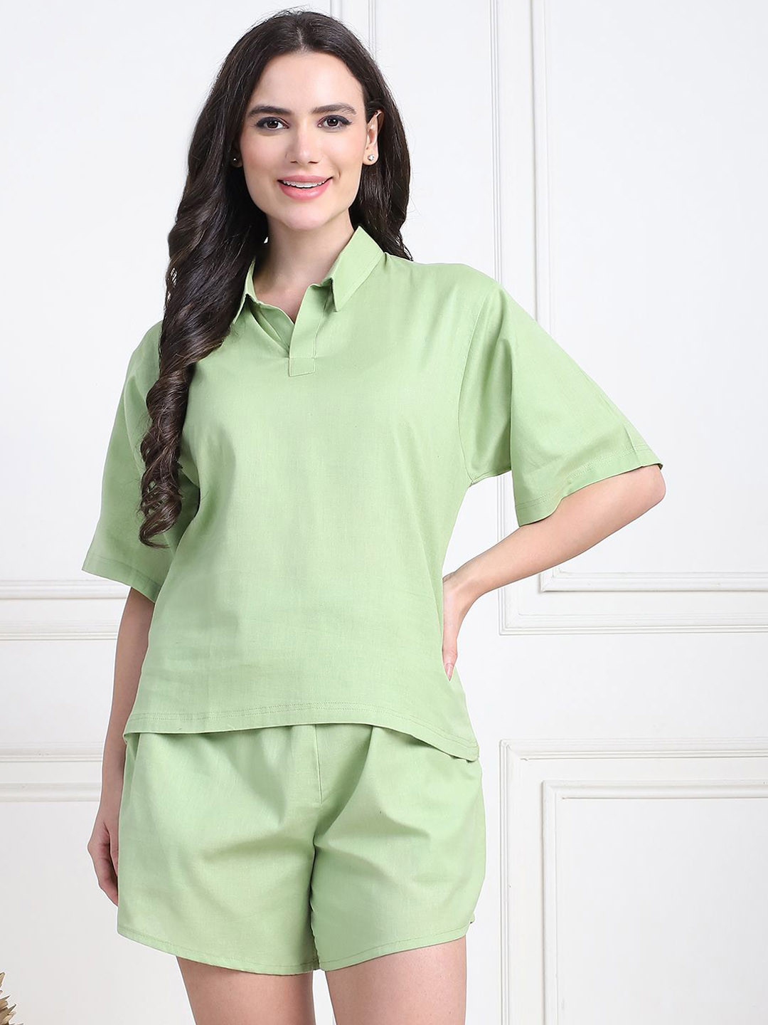 

TAG 7 Women Pure Cotton Solid Night suit, Green