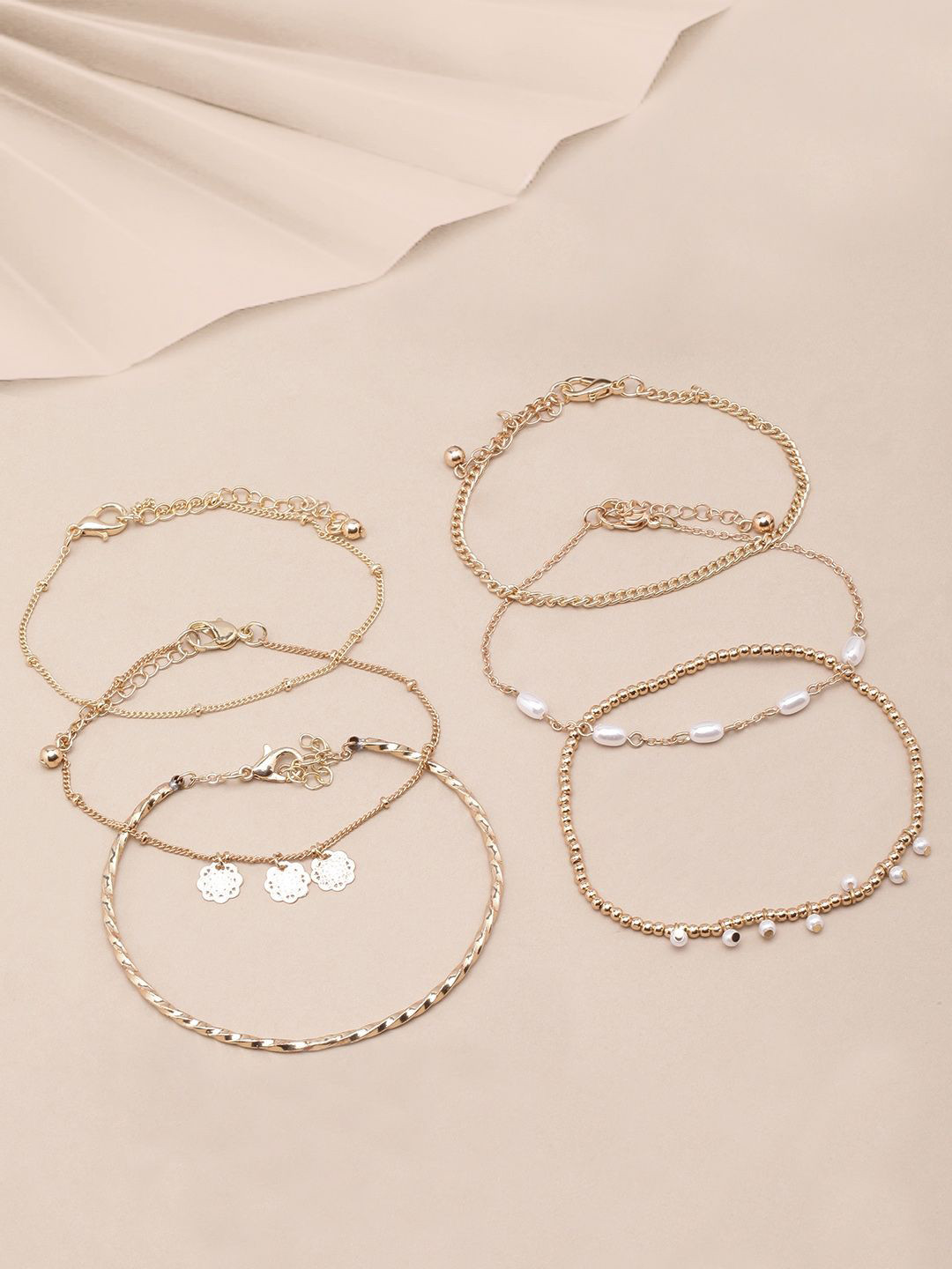 

KPOP Set Of 6 Gold-Plated Beaded Link Bracelet