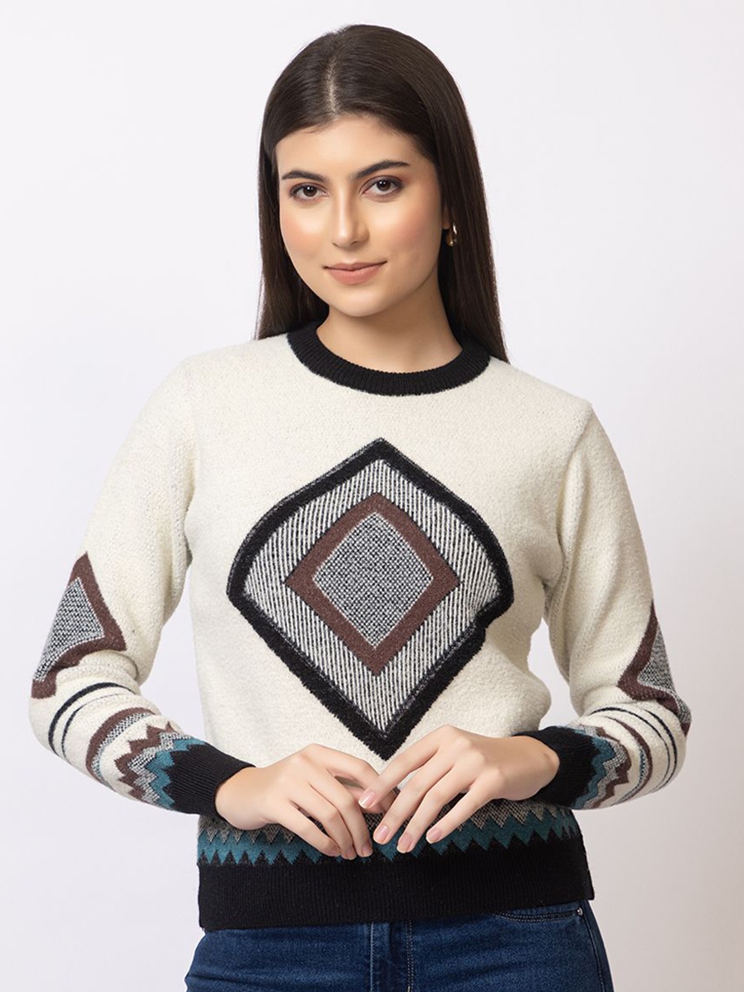 

GFO Women Geometric Printed Woollen Round Neck Sweaters, White