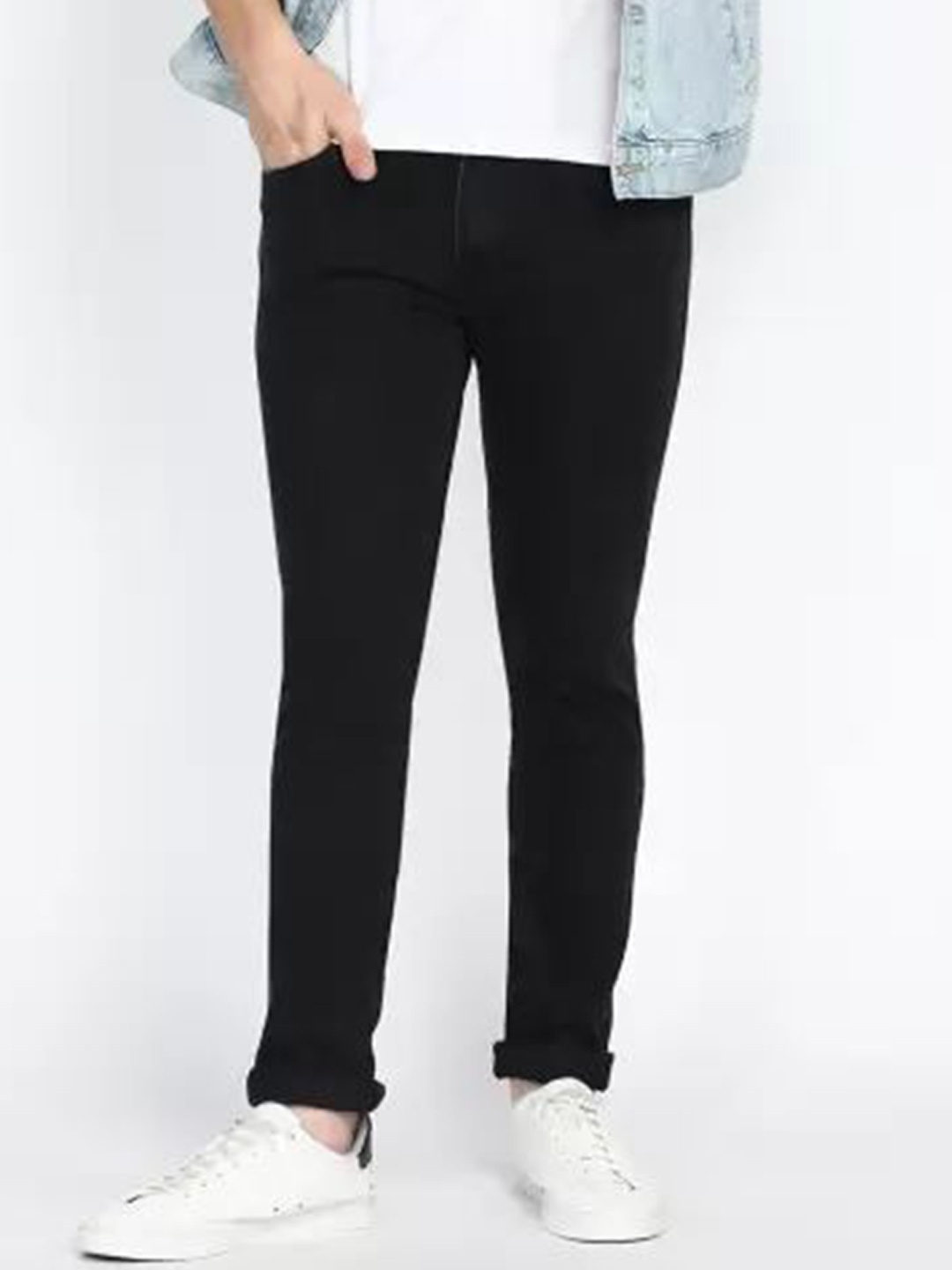 

LINARIA Men Mid-Rise Classic Straight Fit Highly Distressed Jeans, Black