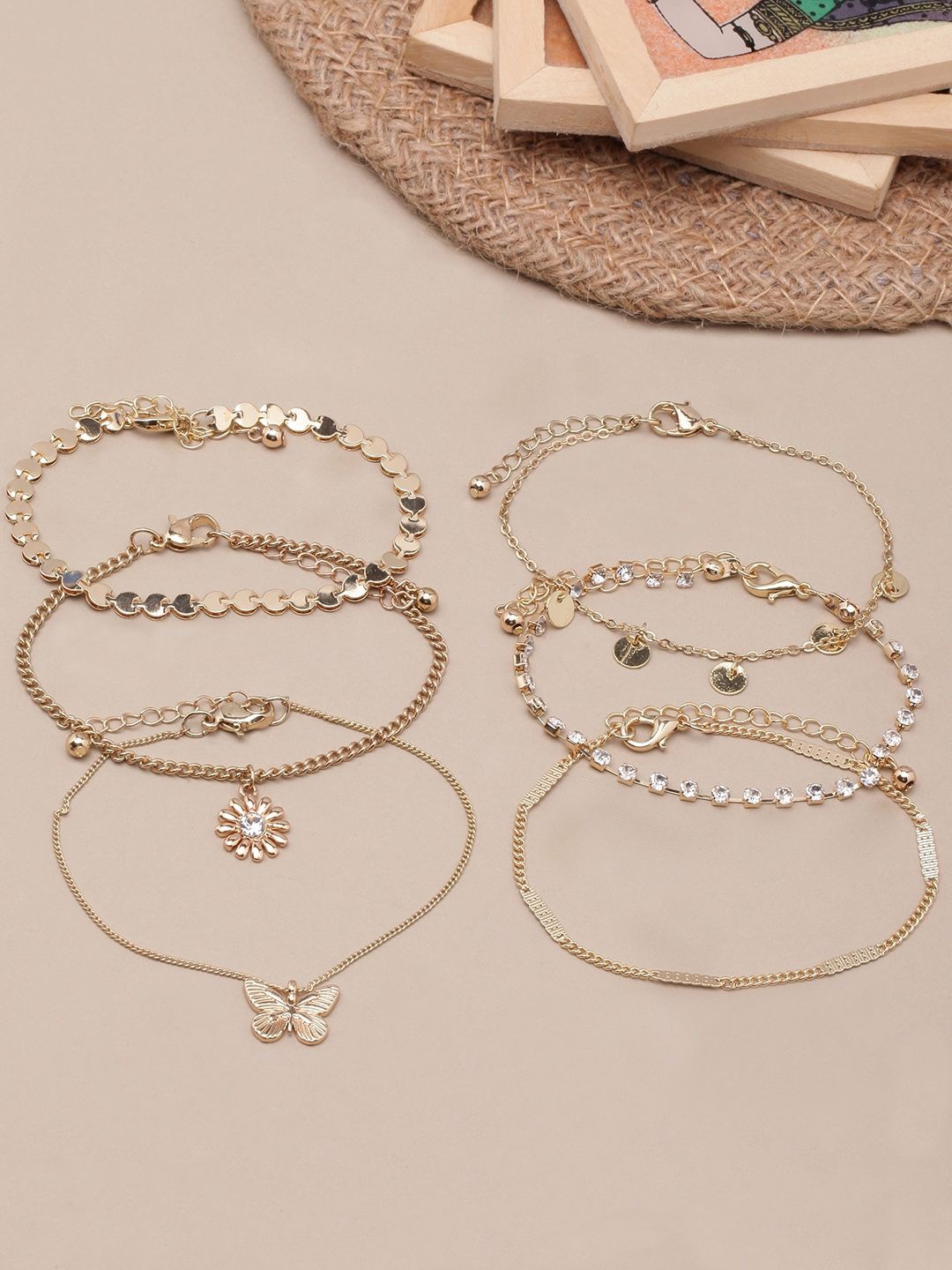 

KPOP Set Of 6 Gold-Plated Rhinestone Studded Charm Bracelet