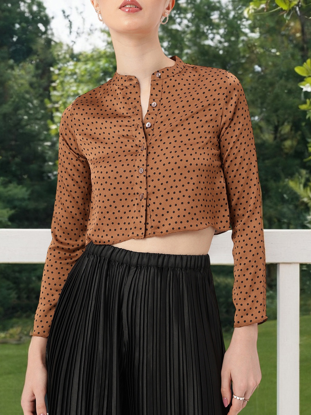 

DressBerry Retro Charm Polka Dots Print Crop Shirt, Brown