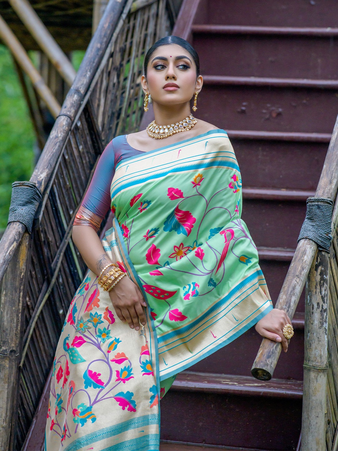 

Kandora Ethnic Motifs Zari Pure Silk Banarasi Saree, Sea green