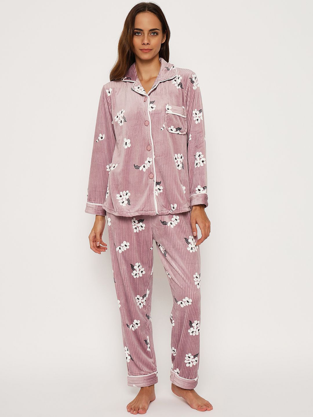 

Camey Women Printed Night suit, Purple