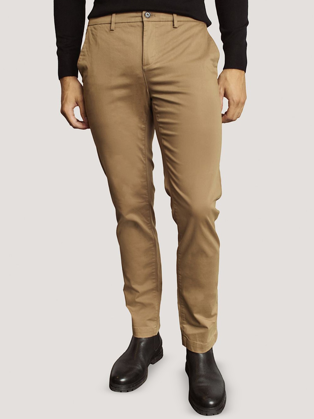 

Bruun & Stengade Men Slim Fit Trousers, Beige