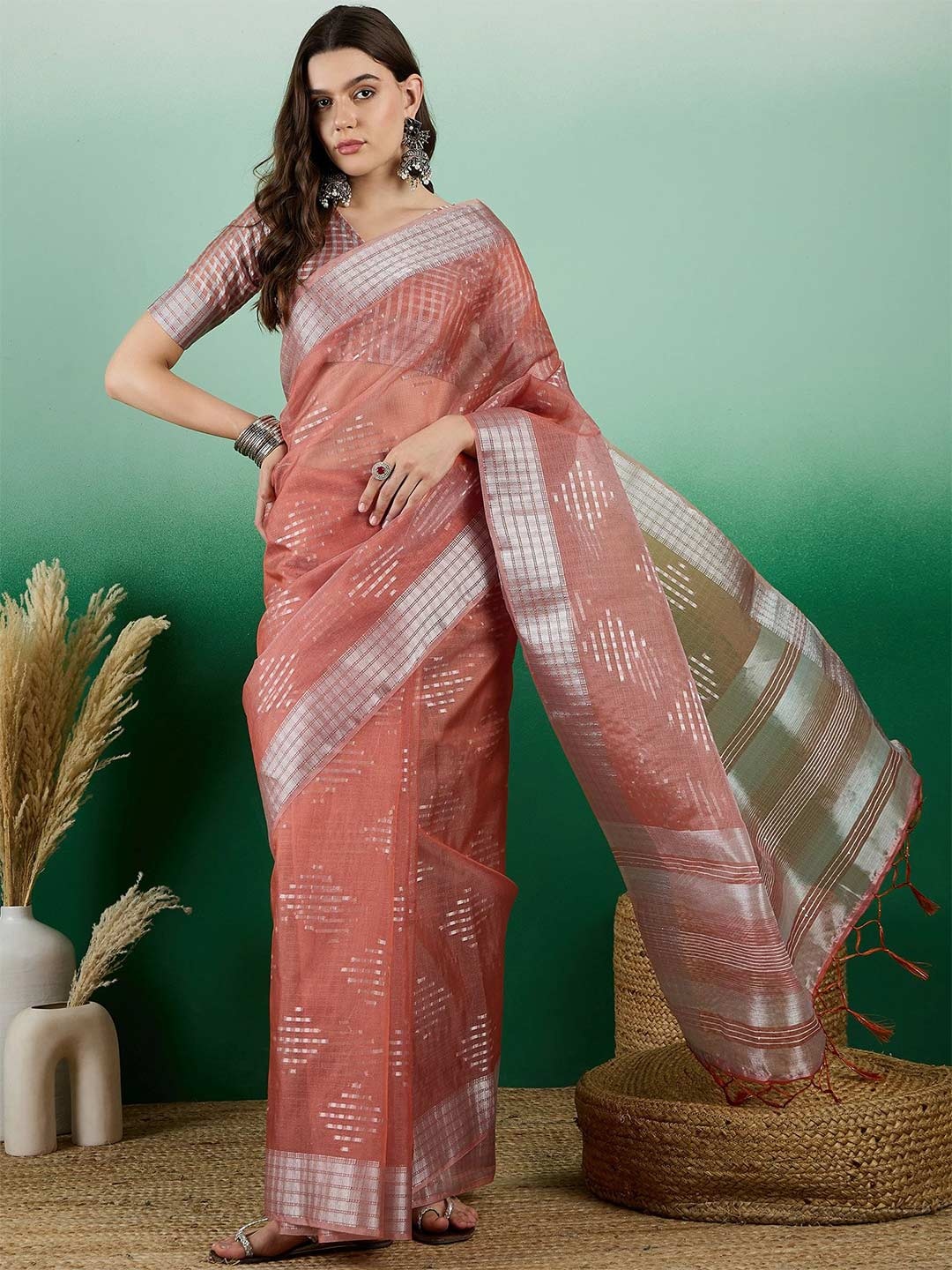 

Maroosh Woven Design Zari Kadi Organza Saree, Orange