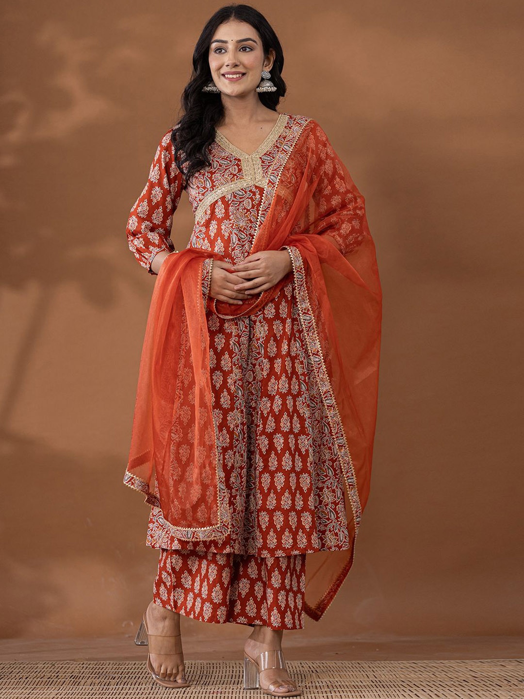 

Yufta Women Floral Printed Regular Pure Cotton Kurta with Palazzos & With Dupatta, Rust