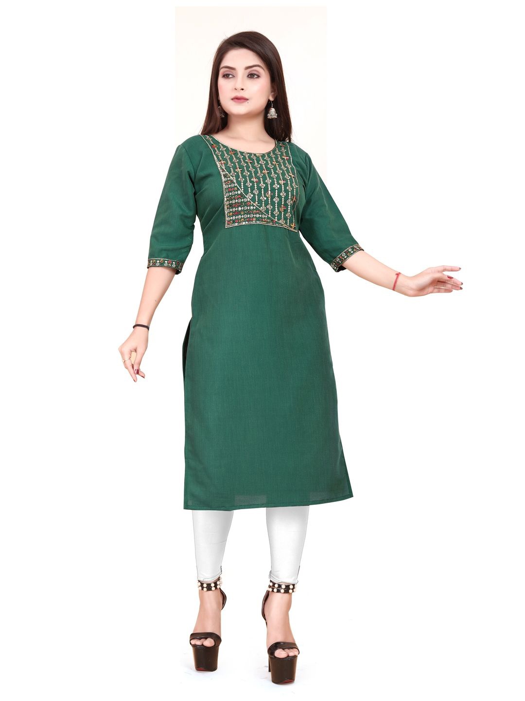 

AKK ENTERPRISE Women Embroidred Yoke Design Straight Kurta, Green