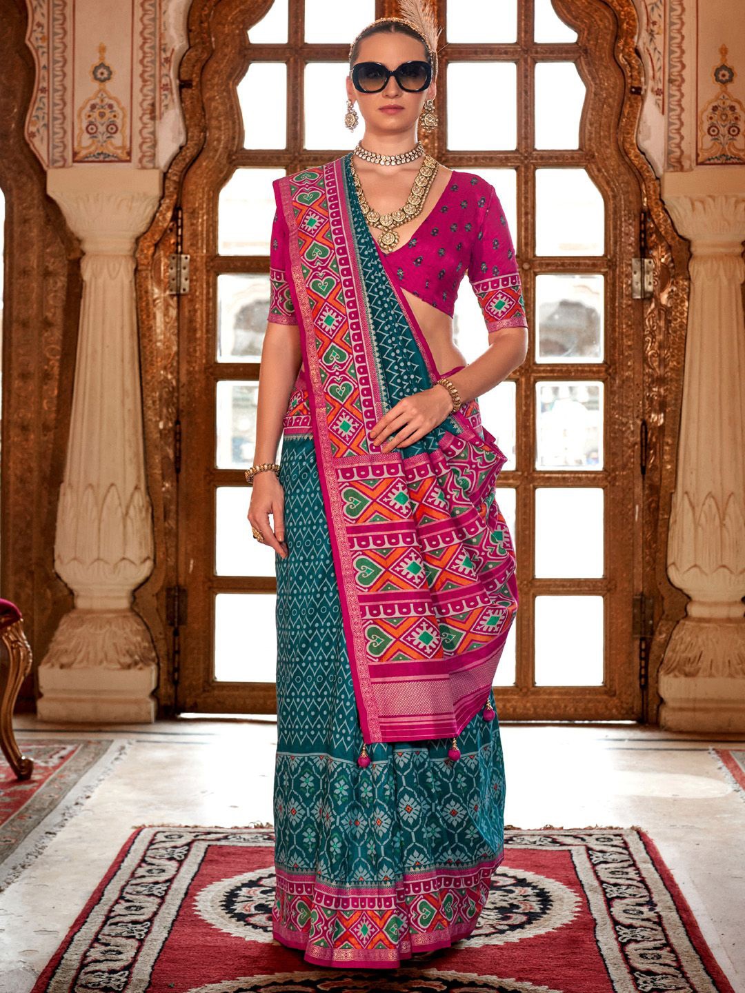 

Anouk Geometric Printed Zari Patola Saree, Teal