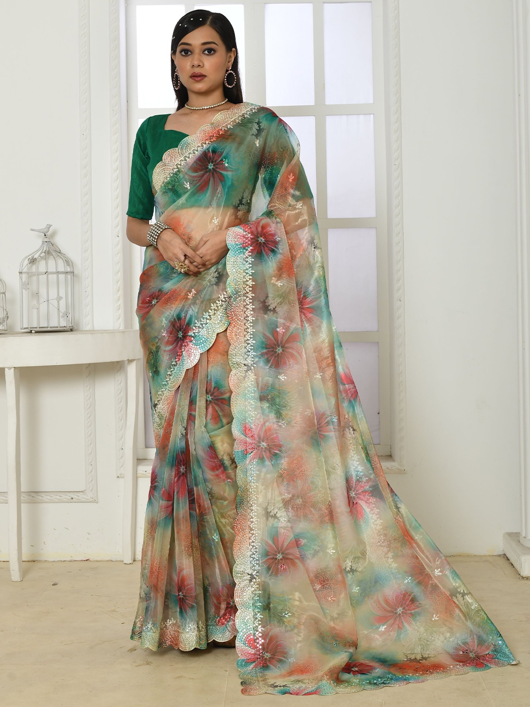 

Kandora Floral Embroidered Organza Saree, Green