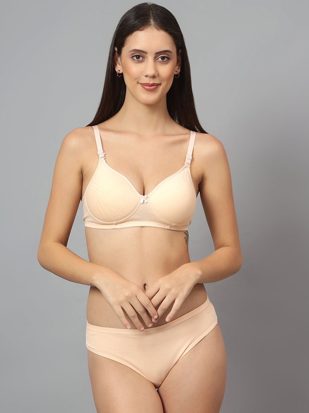 

LIONZY Seamless Soft Lightly-Padded Lingerie Set, Cream