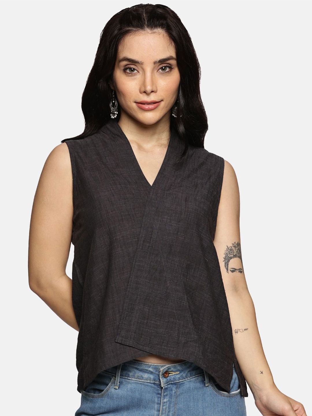 

Indyvarna Women Solid V-Neck Cotton Top, Grey