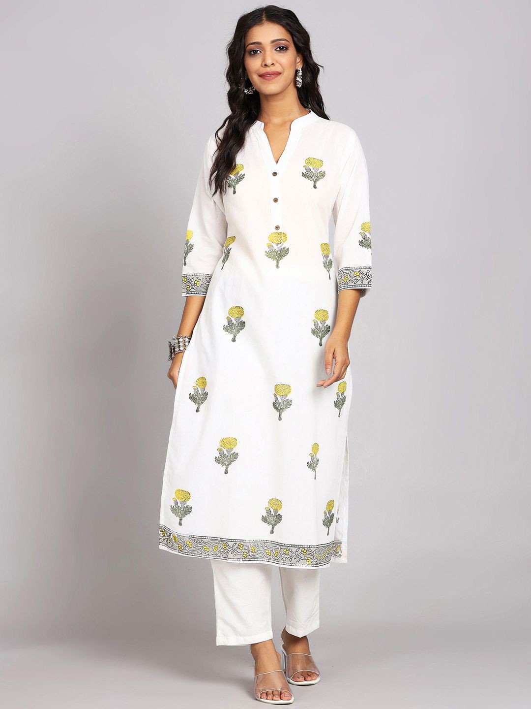 

Chandbaali Women Floral Printed Mandarin Collar Cotton Kurta, White