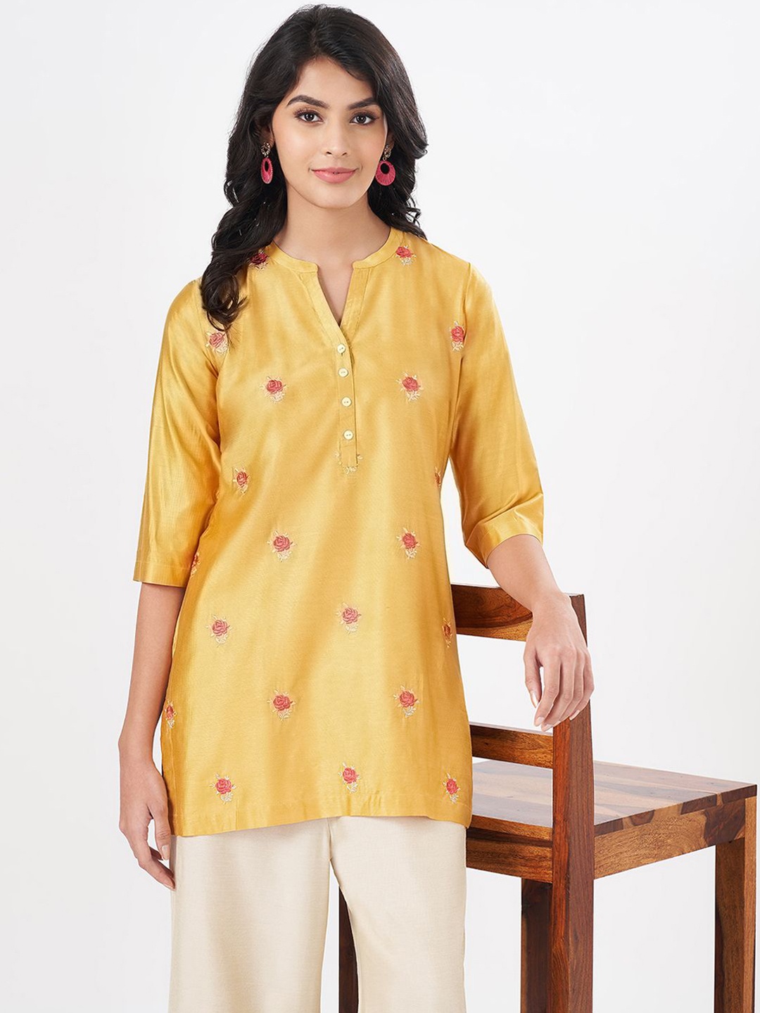 

RANGMANCH BY PANTALOONS Mandarin Collar Embroidered Tunic, Yellow