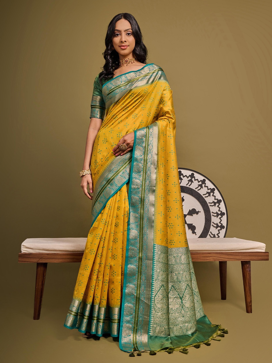 

Kandora Bandhani Zari Pure Silk Tussar Saree, Yellow