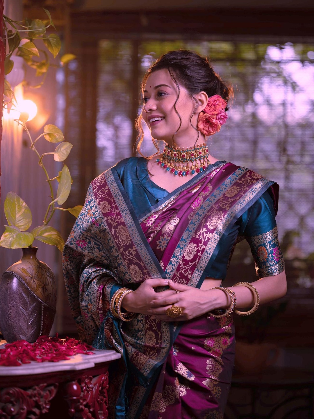 

Kandora Woven Design Zari Pure Silk Banarasi Saree, Purple