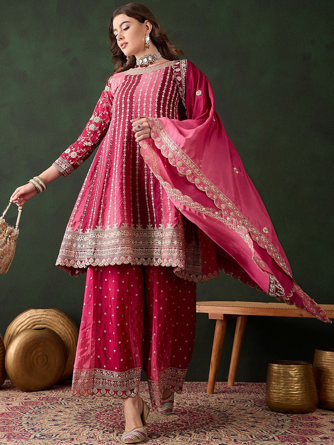 

Miss Ethnik Women Ethnic Motifs Embroidered Kurta & Palazzos With Dupatta, Pink