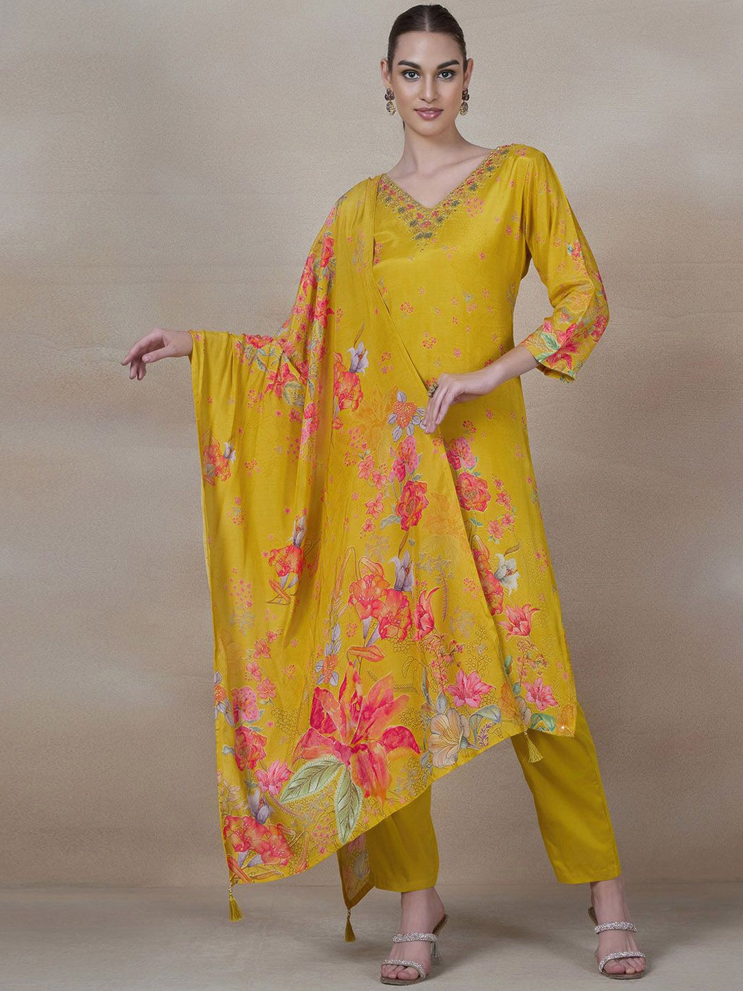 

Rang by Indya Women Floral Printed Regular Kurta with Trousers & With Dupatta, Yellow