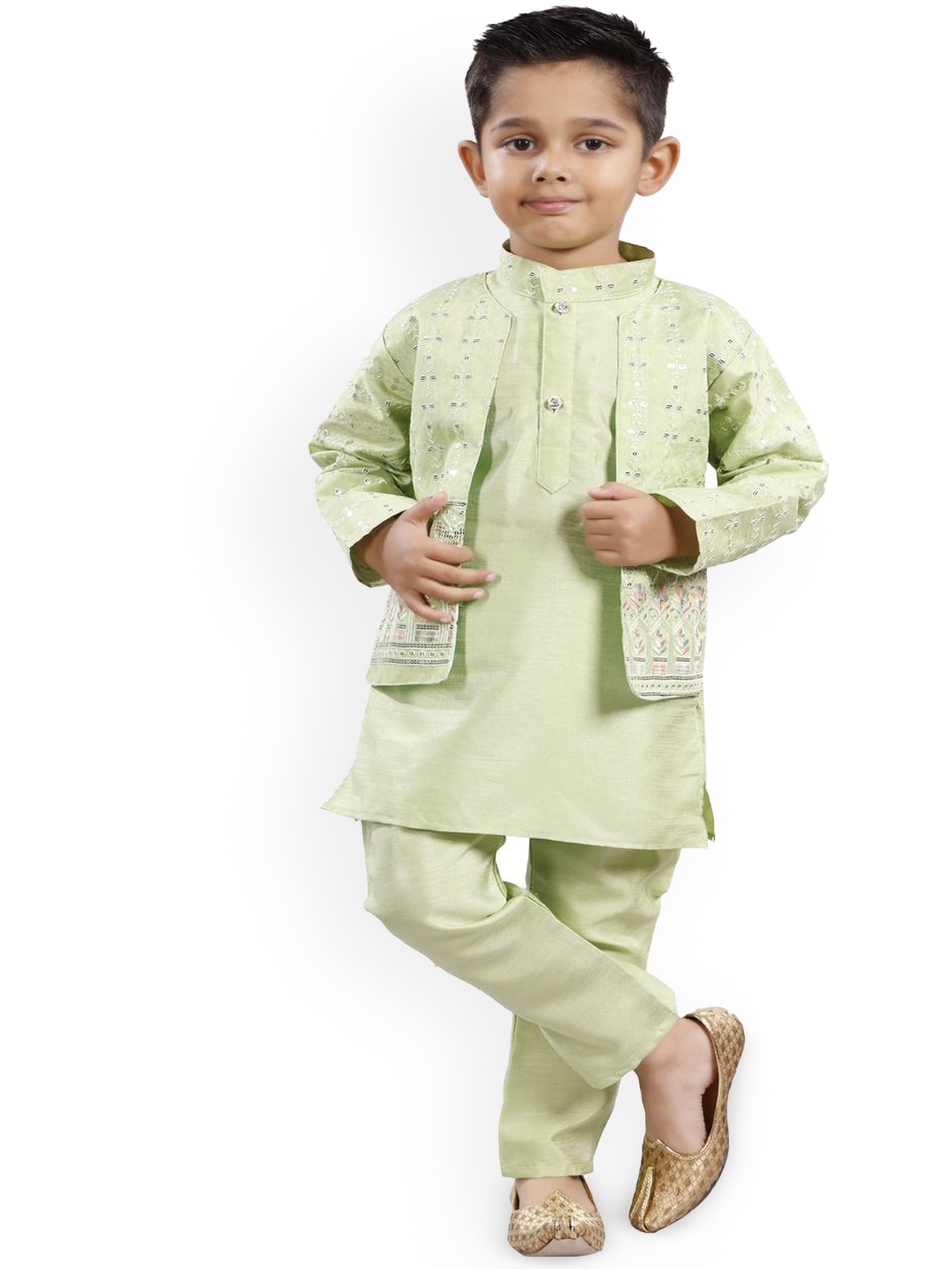 

BAESD Boys Ethnic Motifs Embroidered Kurta with Trousers, Green