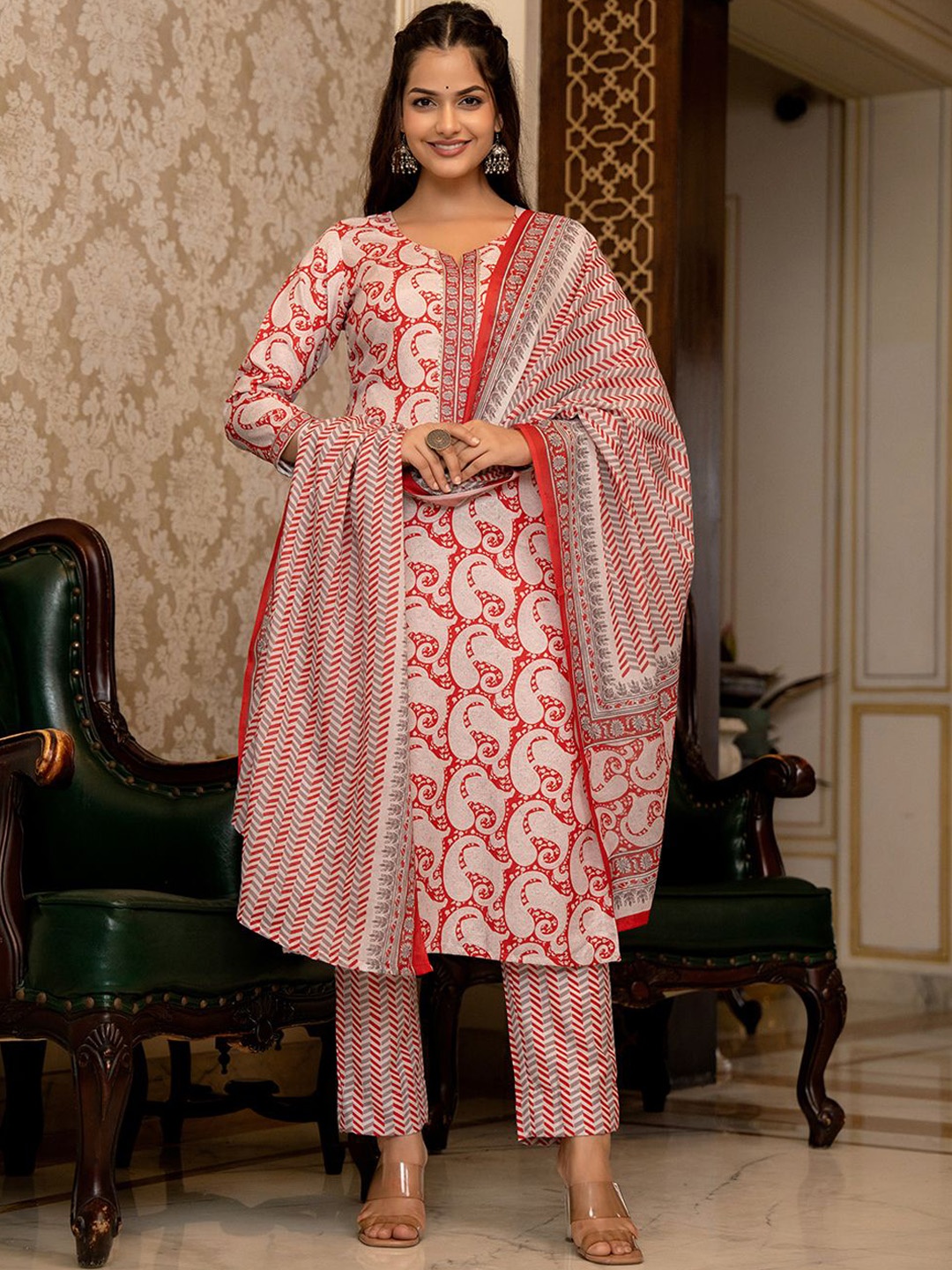 

KALINI Women Paisley Printed Regular Kurta with Trousers & Dupatta, Red