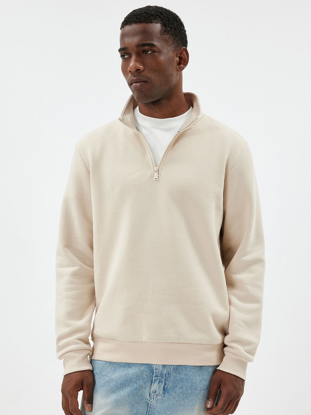 

Koton Men Solid Mock Collar Cotton Pullover Sweatshirt, Beige