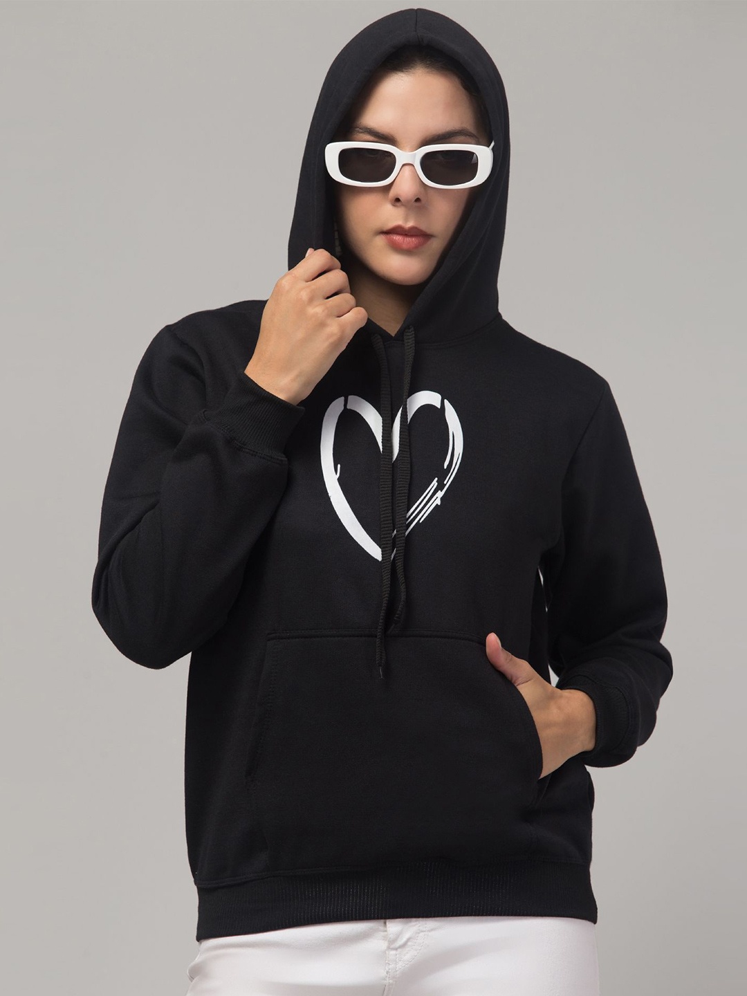 

BESTIC FASHION Women Graphic Printed Hood Fleece Pullover Ribbed Sweatshirt, Black