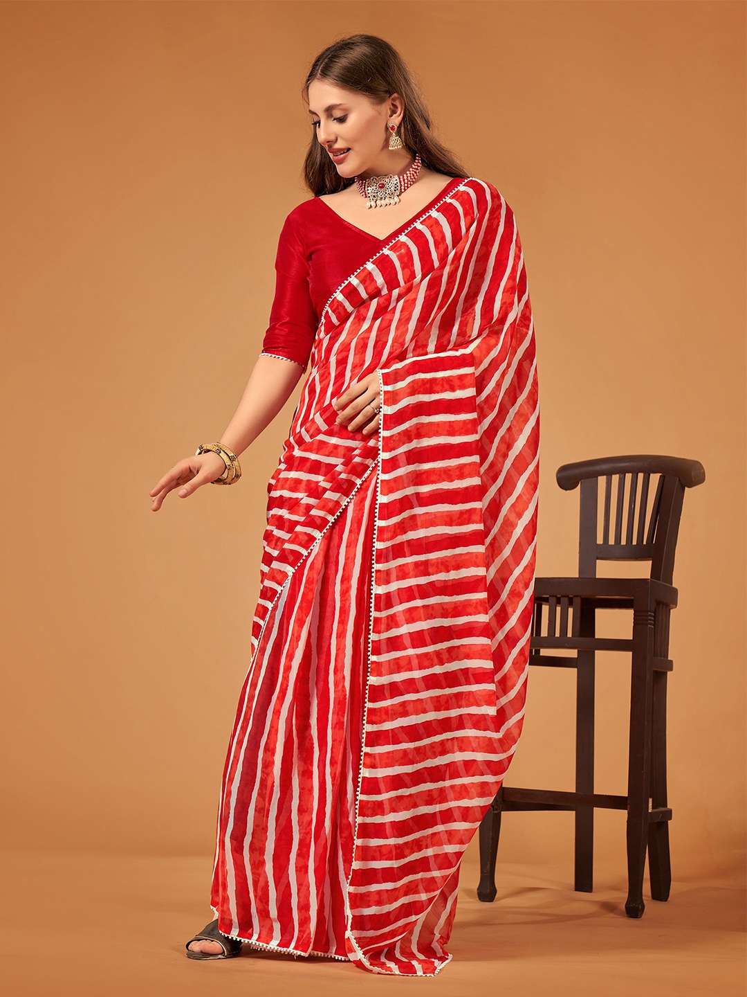 

Flip The Style Leheriya Printed Embroidered Pure Georgette Leheriya Saree, Red