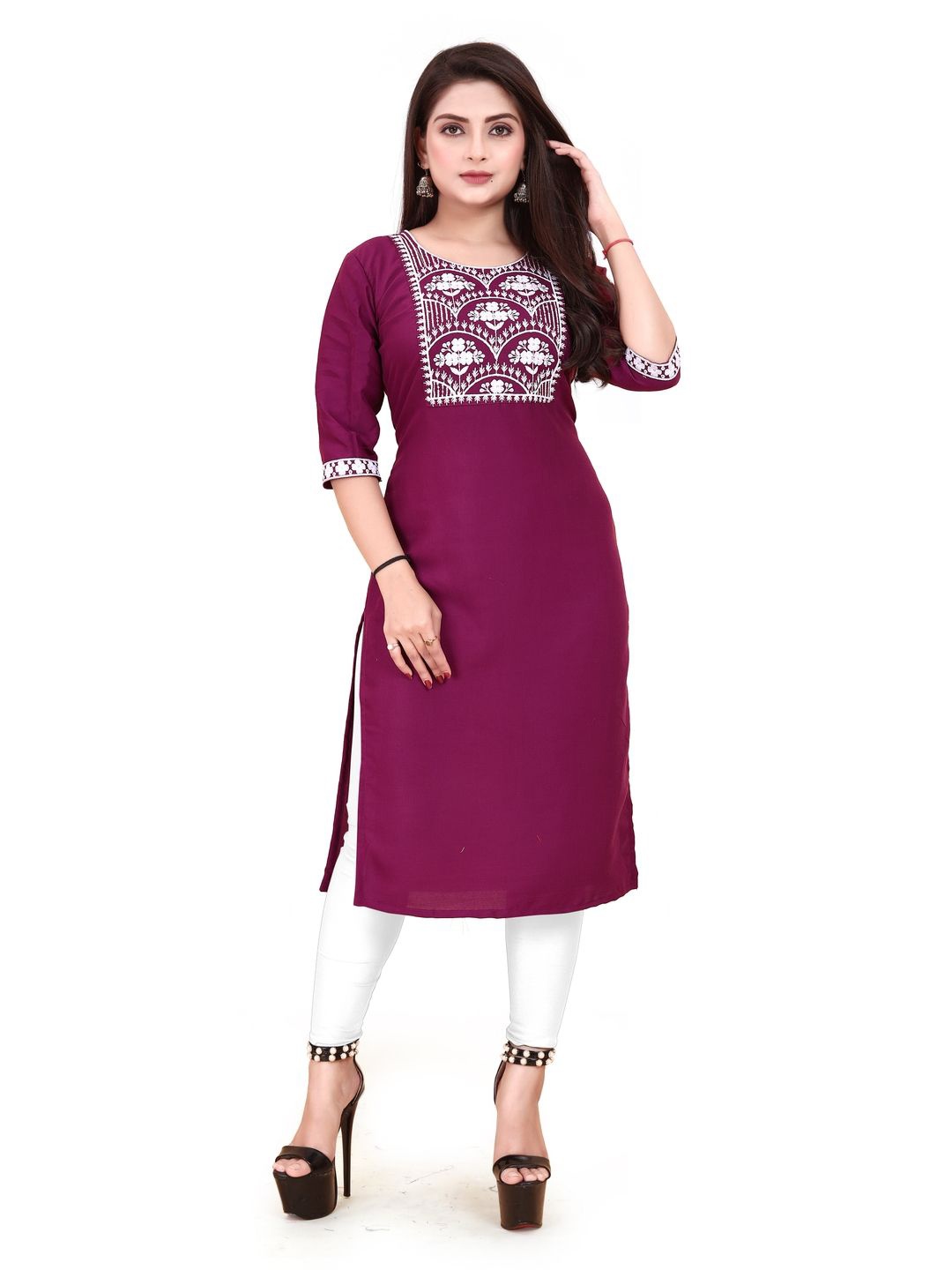 

AKK ENTERPRISE Women Yoke Design Kurta, Purple