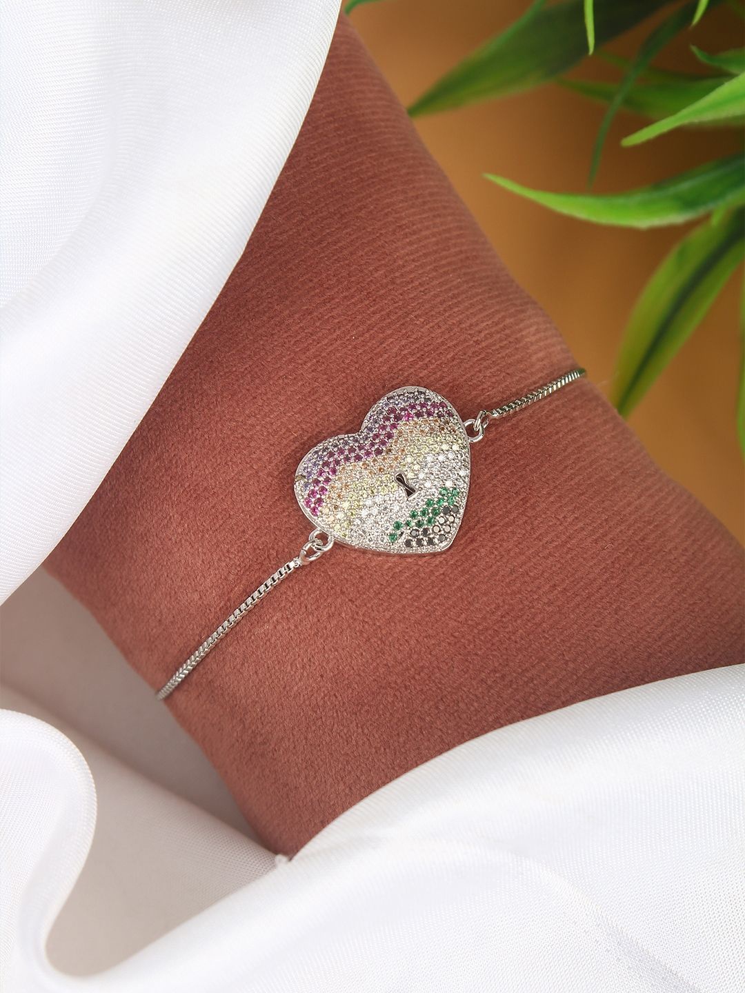 

KPOP Gold Plated Cubic Zirconia Studded Charm Bracelet